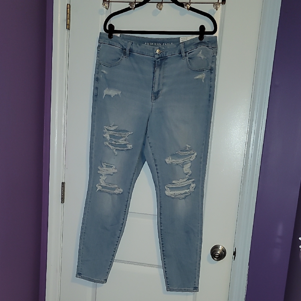 American Eagle Outfitters Light Blue Ripped Curvy High Rise Jegging Sz: 18 NWT - Picture 2 of 6